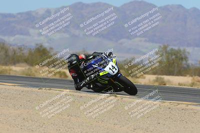 media/Mar-23-2025-CVMA (Sun) [[674f32b282]]/Race 7-Formula LW Twins Shootout/